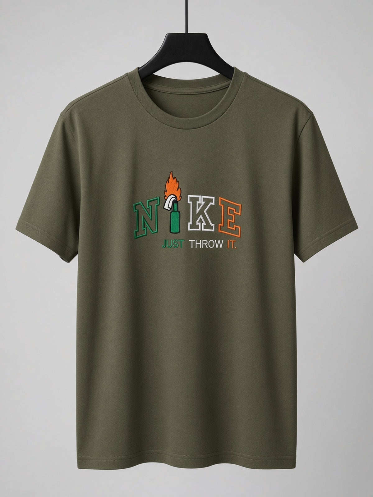Just Throw It embroidered t-shirt in khaki